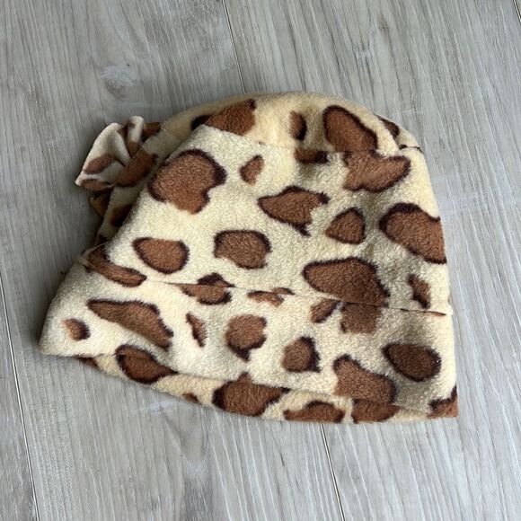 Animal Print Fleece Hat Girls OS Beanie Winter - Picture 3 of 4